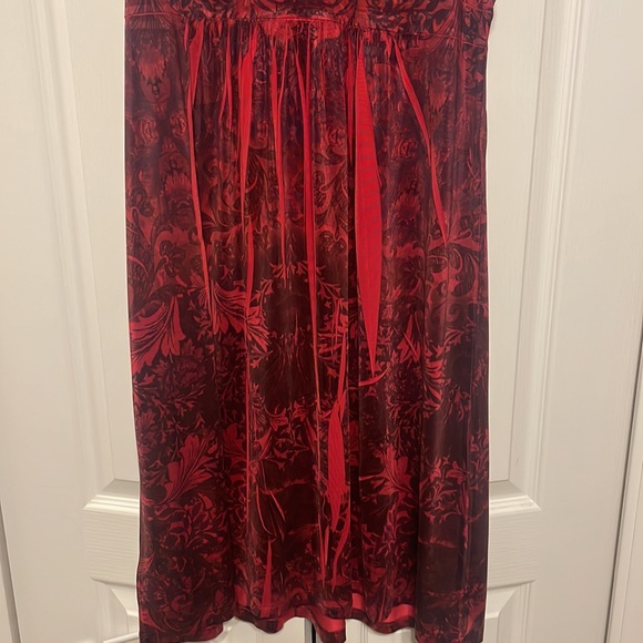 Small Unity red and black stretchy dress - Picture 6 of 8